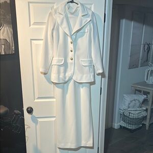 Vintage White Blazer and dress Set with Gold Buttons